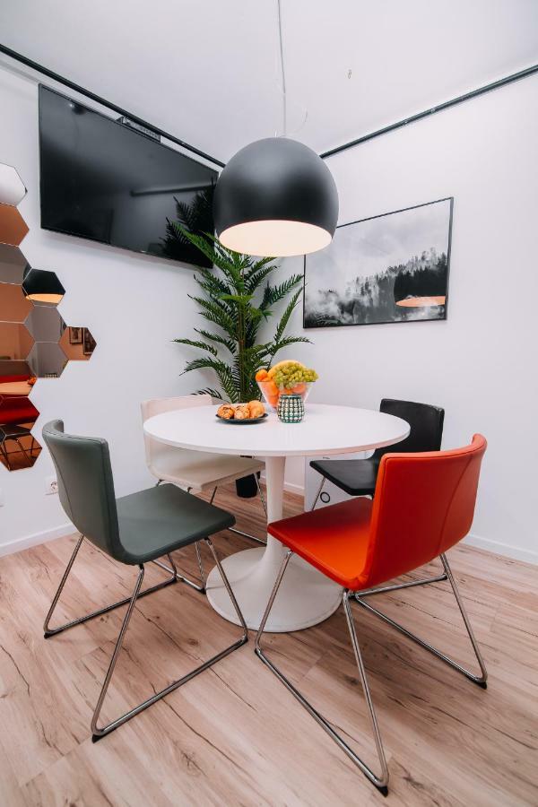 Hanna'S Suite With Free Parking Ljubljana Ngoại thất bức ảnh